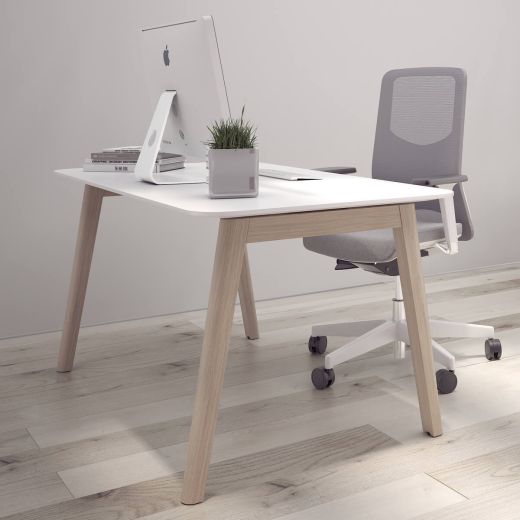 Büro Schreibtisch Nova Wood mit Holzfüßen